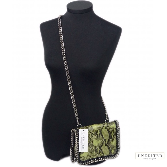 NWT - Python Chain Detailed Shoulder Bag - Picture 2 of 8